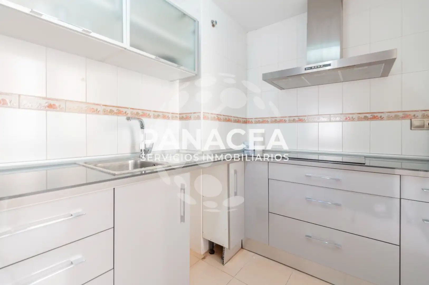 Cocina de Piso en venta en Roquetas de Mar con Amueblado, Horno y Lavadora