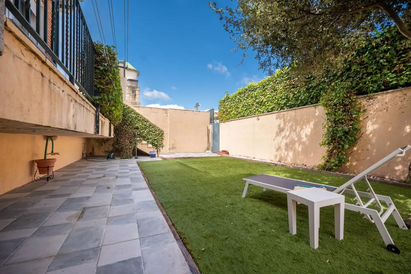 Jardí de Casa o xalet en venda en Ávila amb Calefacció, Jardí privat i Terrassa