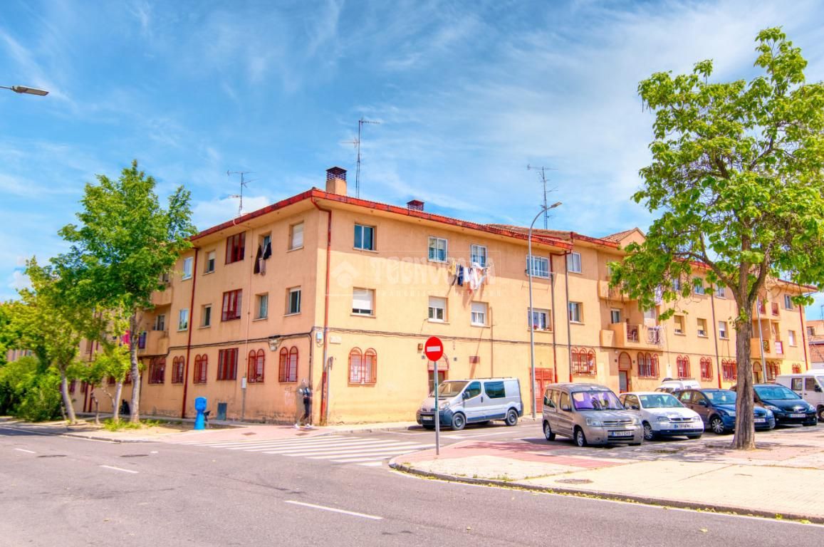 Vista exterior de Pis en venda en Salamanca Capital amb Calefacció