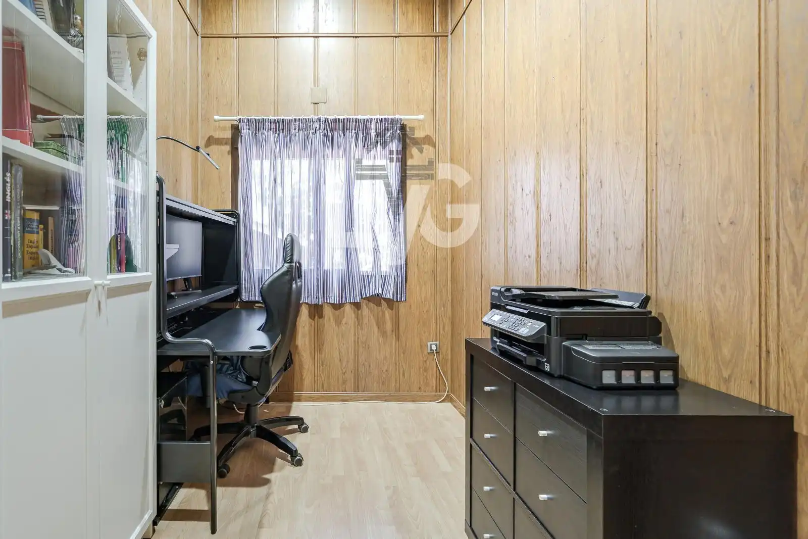 Schlafzimmer von Haus oder Chalet zum Verkauf in Valdetorres de Jarama mit Klimaanlage, Heizung und Privatgarten