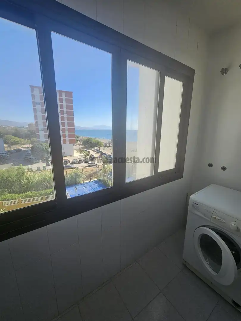 Apartamento con piscina en venta en Marina de la Duquesa, imagen 28