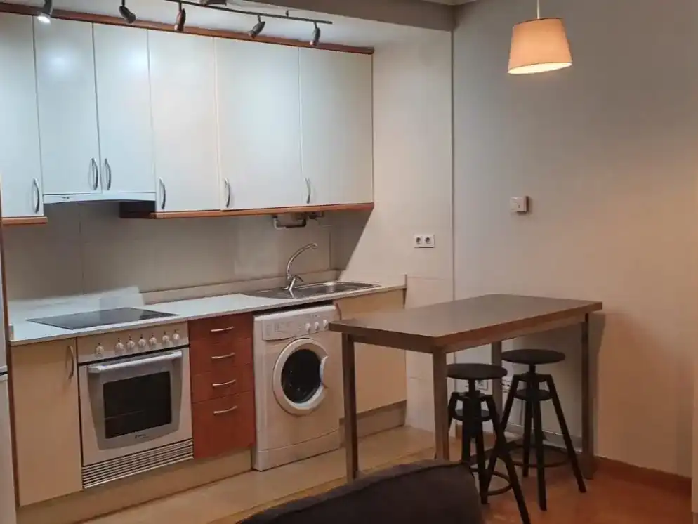 Cuina de Estudi de lloguer en Vigo 