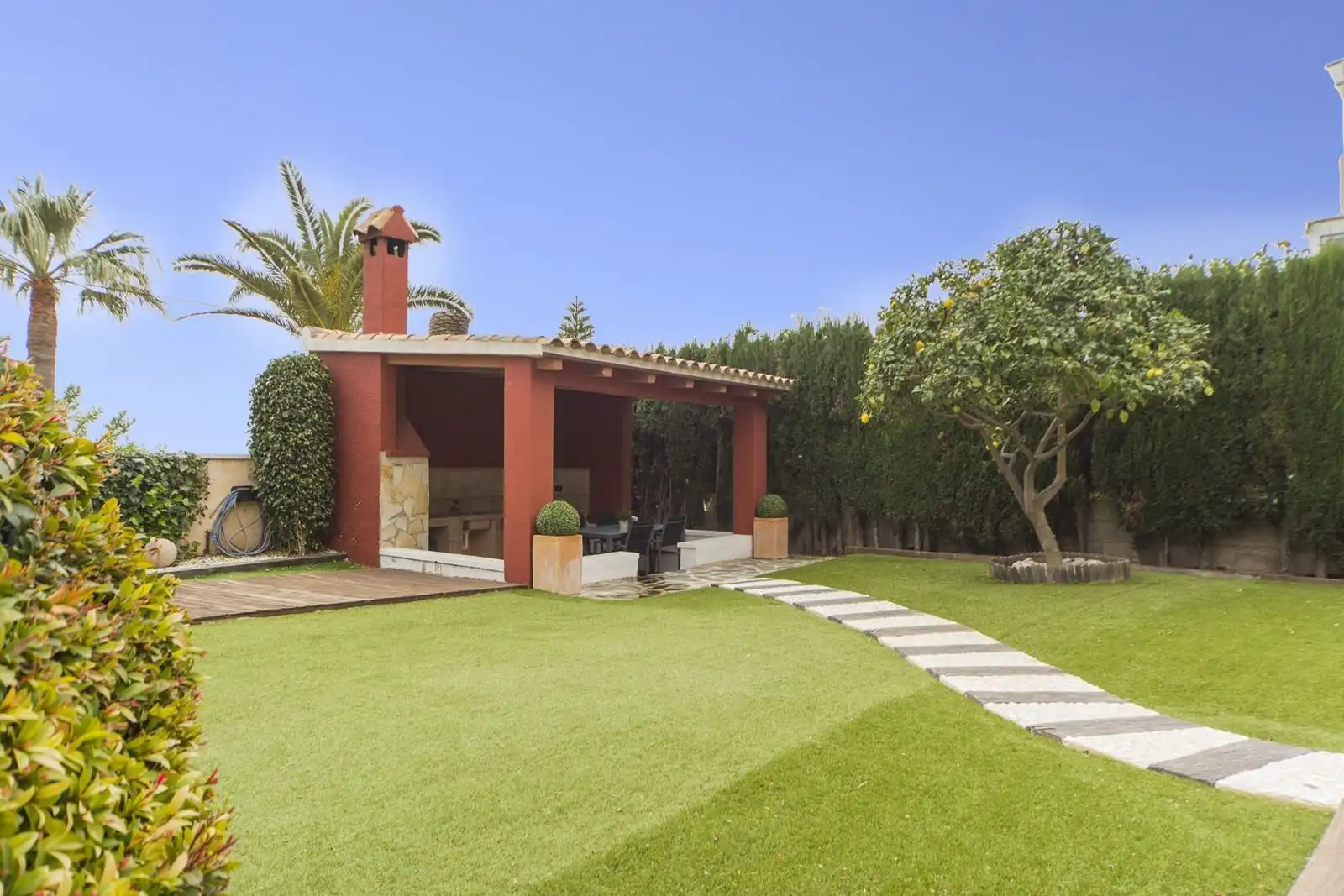 Garden of Houses for sale in Calpe / Calp  with Air Conditioner, Heating and Private garden