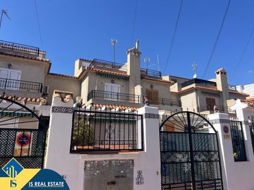Adossat amb piscina en venda a El Moncayo - El Pòrtic