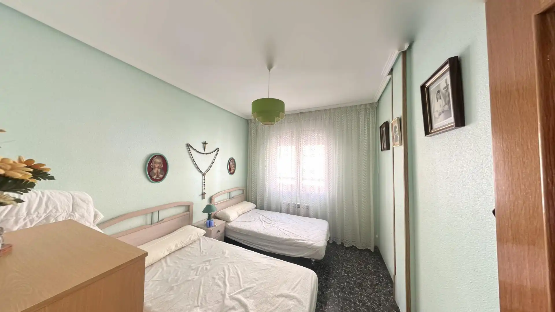 Bedroom of Flat for sale in Utiel  with Heating, Furnished and Washing machine