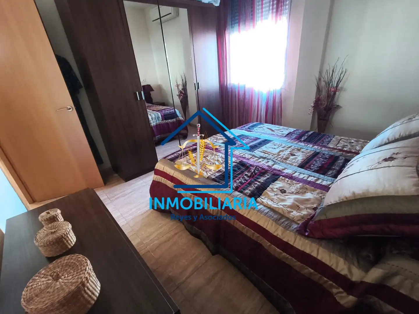 Schlafzimmer von Wohnung zum Verkauf in Córdoba mit Klimaanlage und Möbliert