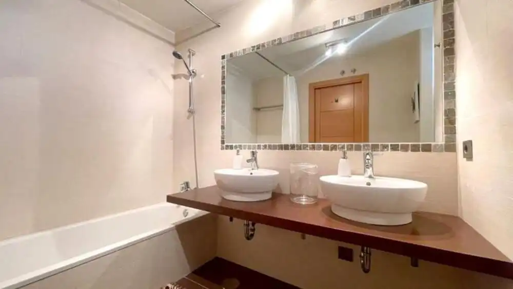 Bany de Apartament de lloguer en Selwo