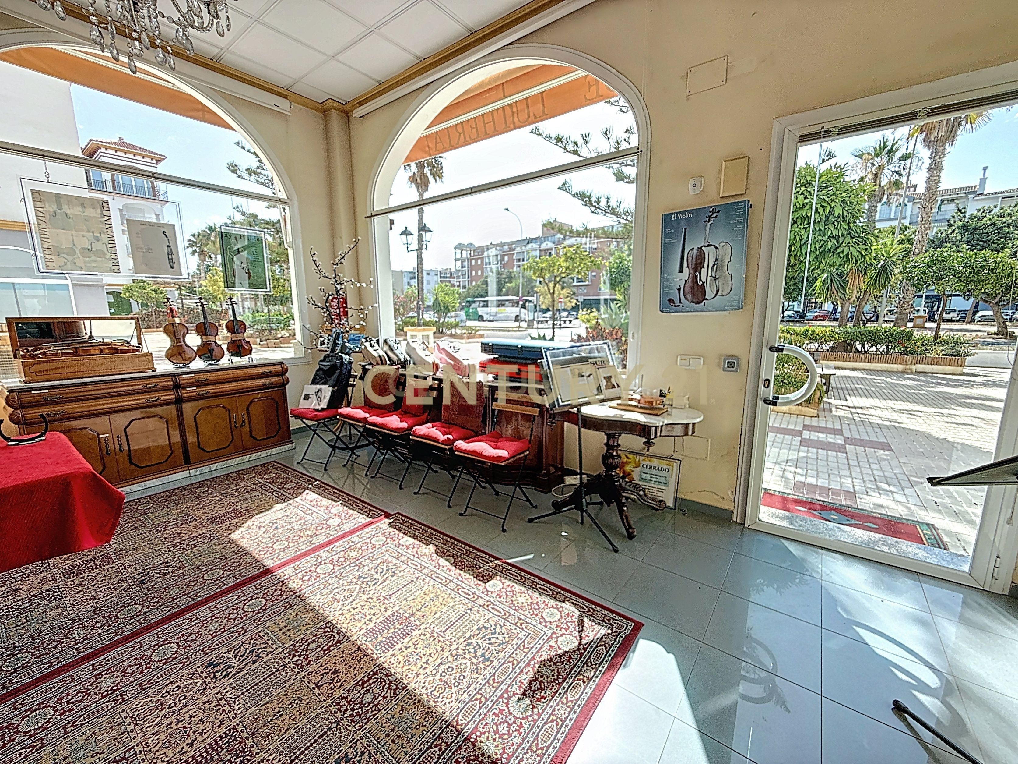 Premises for sale in Vélez-Málaga  with Air Conditioner