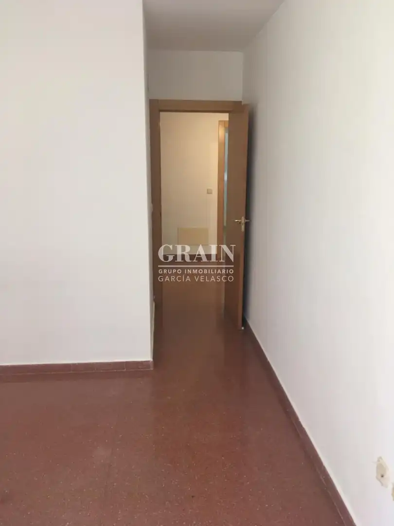 Piso en venta en Albacete con Calefacción