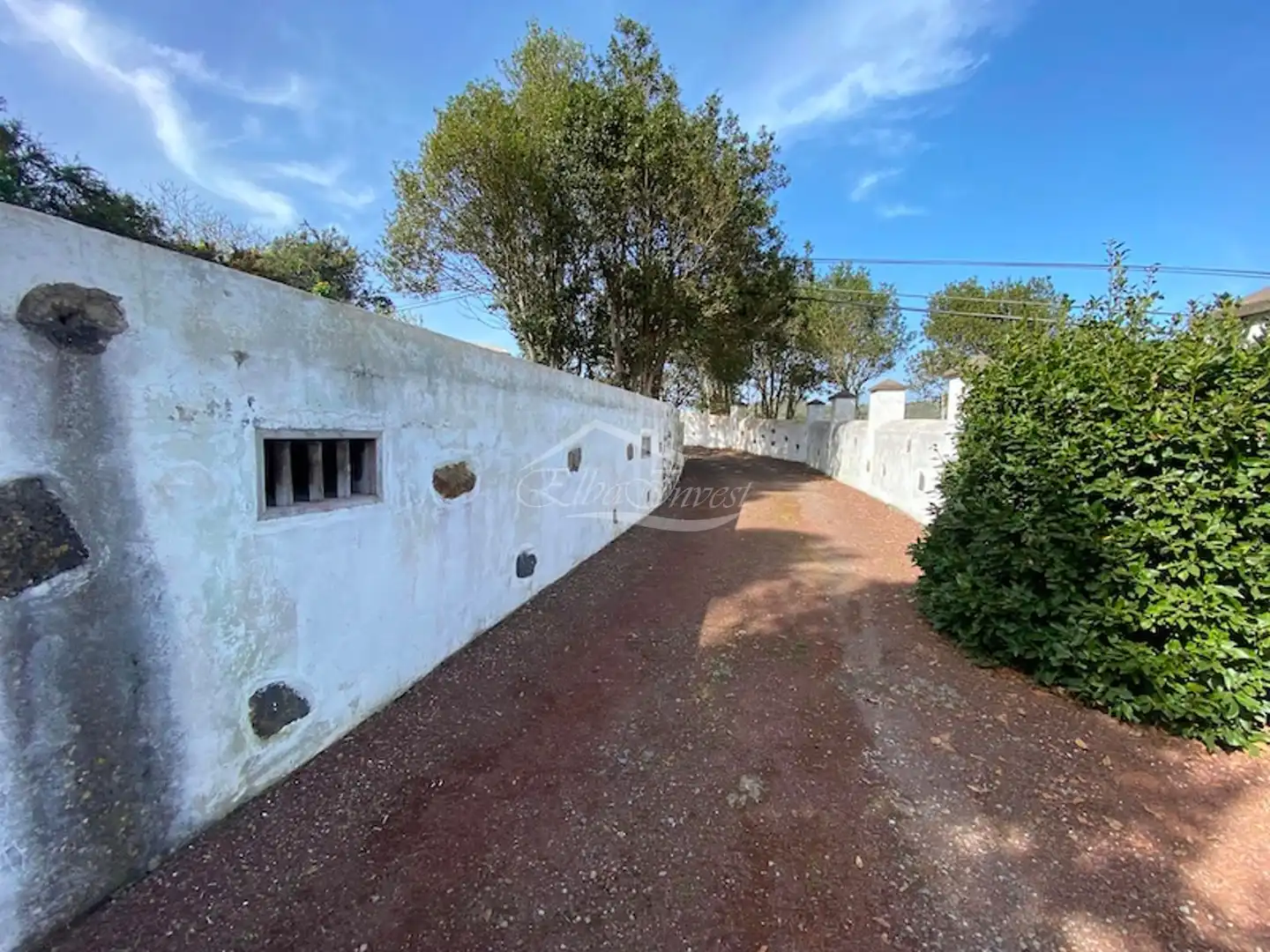 Vista exterior de Casa o xalet en venda en El Tanque amb Jardí privat, Terrassa i Traster