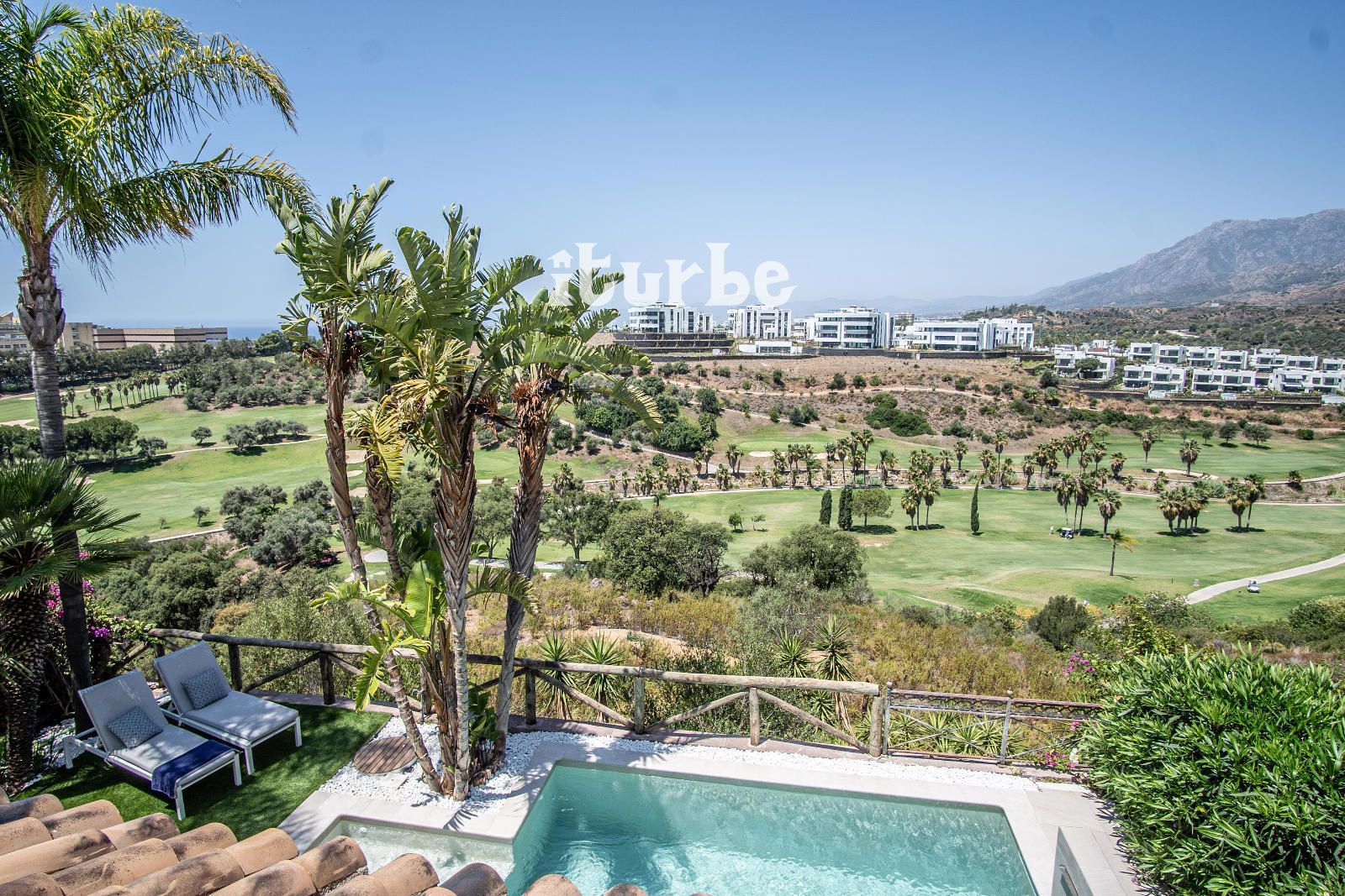 Casa o xalet de lloguer a Eagle-Santa Clara Golf, 14, Alto de los Monteros