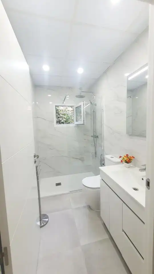 Baño de Dúplex en venta en Madrid con Aire acondicionado y Calefacción