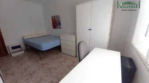 Photo 3 of Flat to rent in Calle Emperatriz Eugenia, Camino de Ronda,  Granada Capital