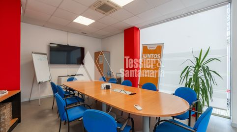 Foto 3 von Geschaftsraum zur Miete in Avenida del Príncipe de Asturias, La Calzada, Gijón