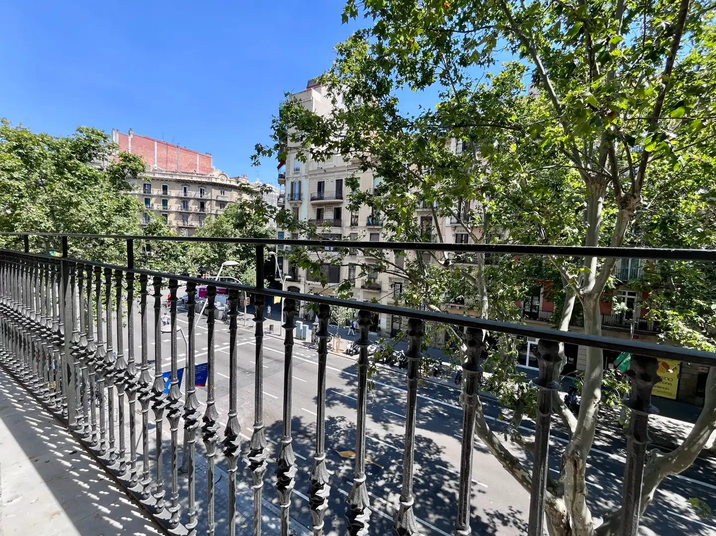 Vista exterior de Pis de lloguer en Barcelona amb Aire condicionat, Calefacció i Parquet