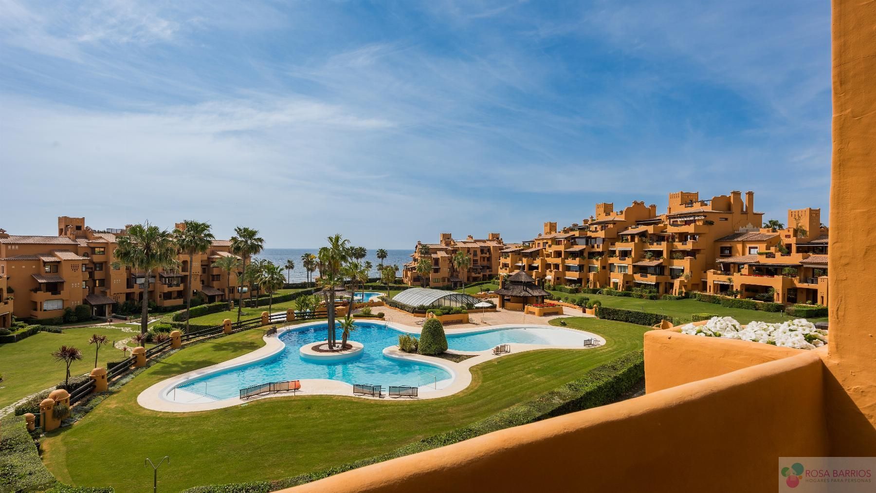 Garden of Flat for sale in Estepona  with Air Conditioner, Terrace and Storage room