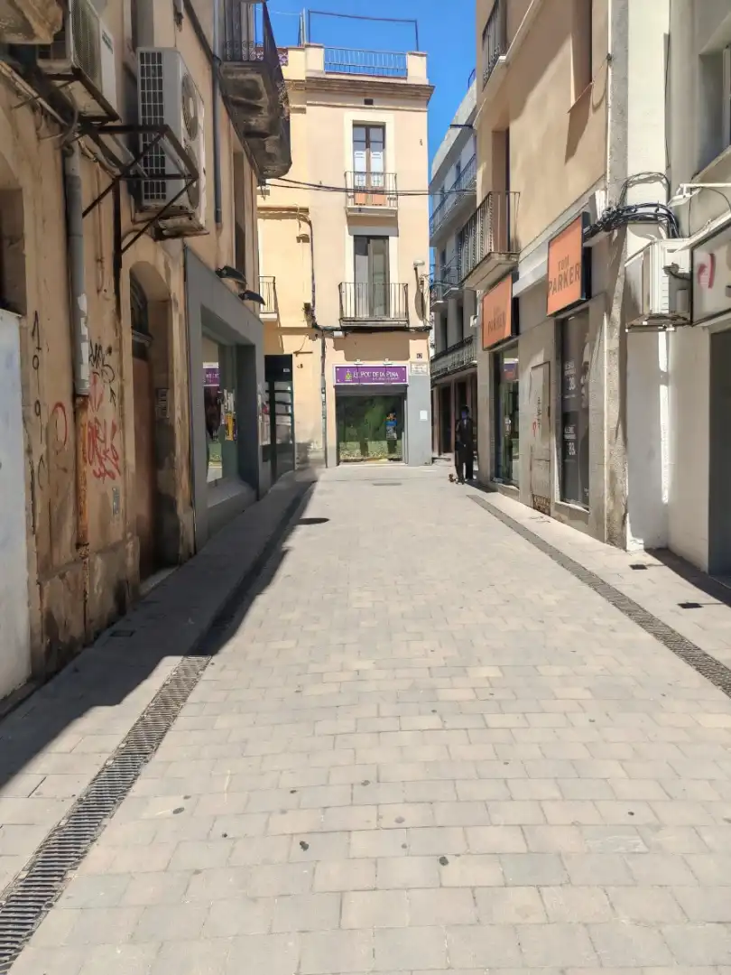 Local en traspaso en Vilafranca del Penedès con Aire acondicionado, Calefacción y Terraza