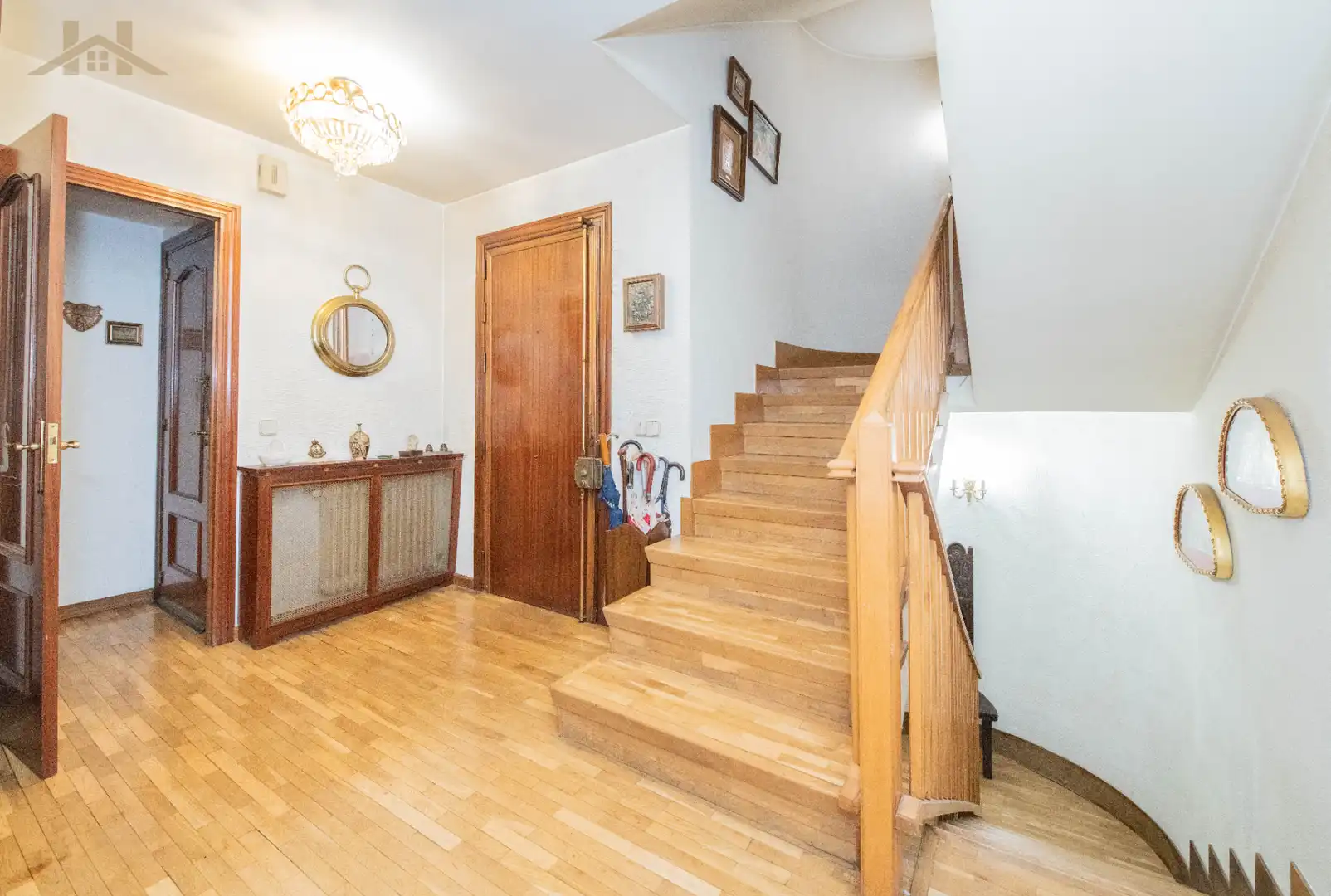 Casa adosada en venta en Pozuelo de Alarcón con Aire acondicionado, Calefacción y Jardín privado