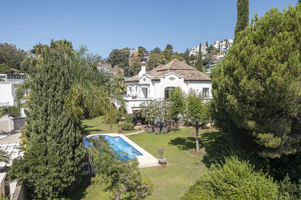 Casa a schiera in vendita a Benahavís pueblo, imagen 2
