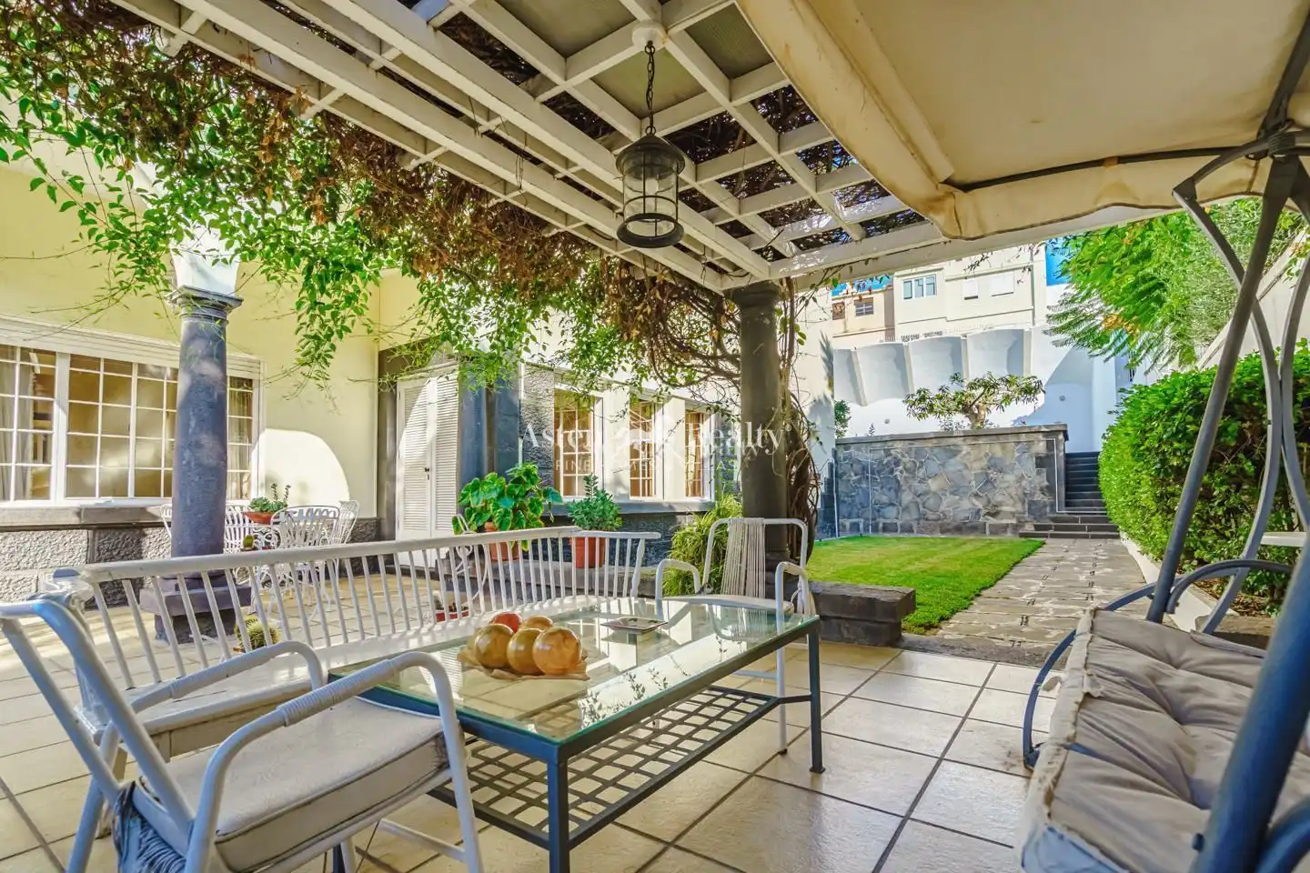 Terrassa de Casa o xalet en venda en Santa Cruz de Tenerife amb Aire condicionat, Terrassa i Piscina