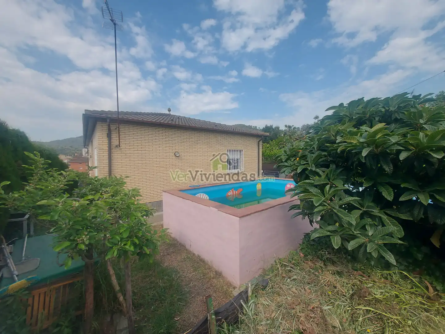 Swimming pool of Houses for sale in Sant Vicenç Dels Horts  with Air Conditioner, Heating and Private garden