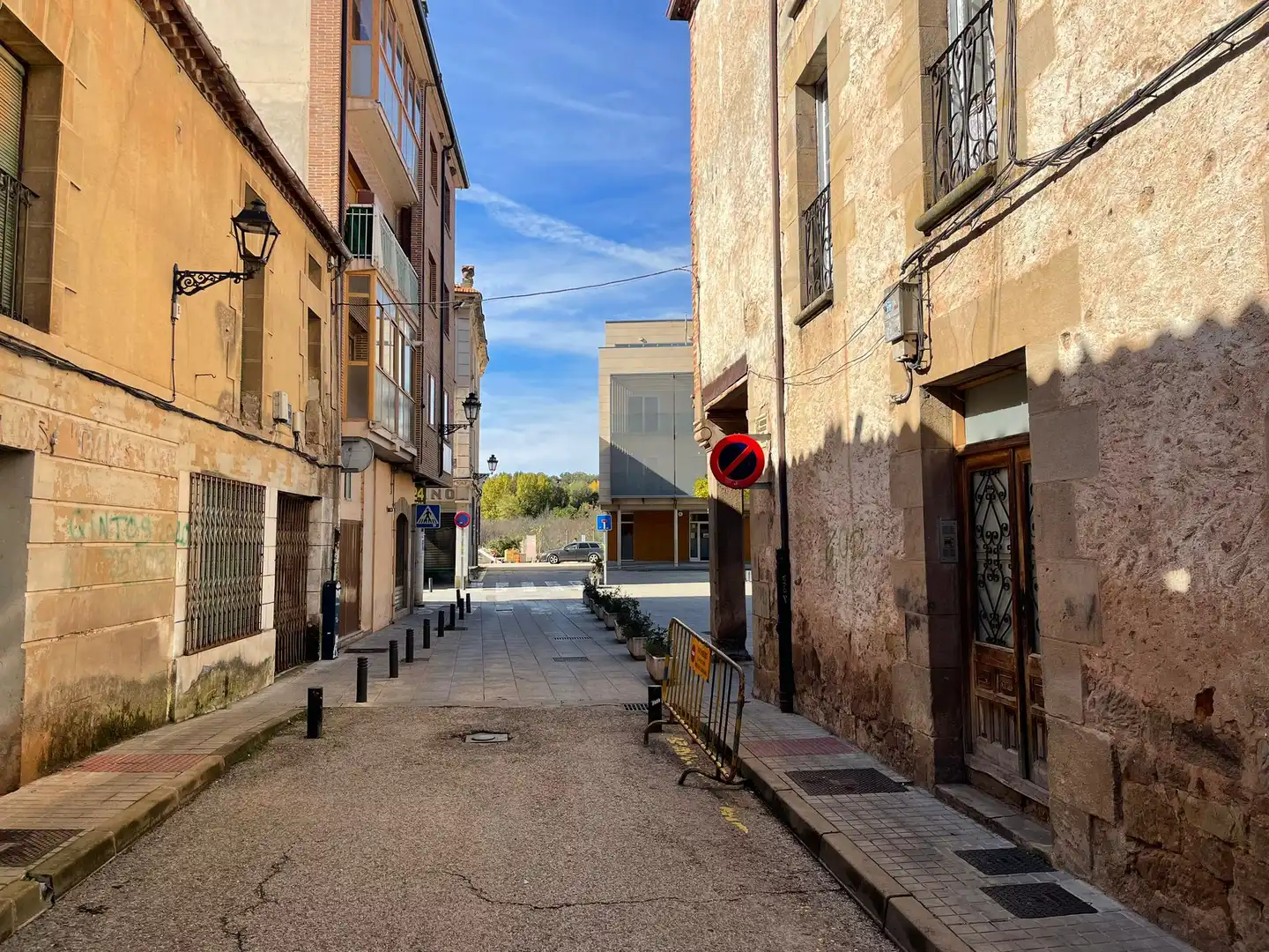 Pis en venda a Calle Santa Teresa de Jesús, Salas de los Infantes