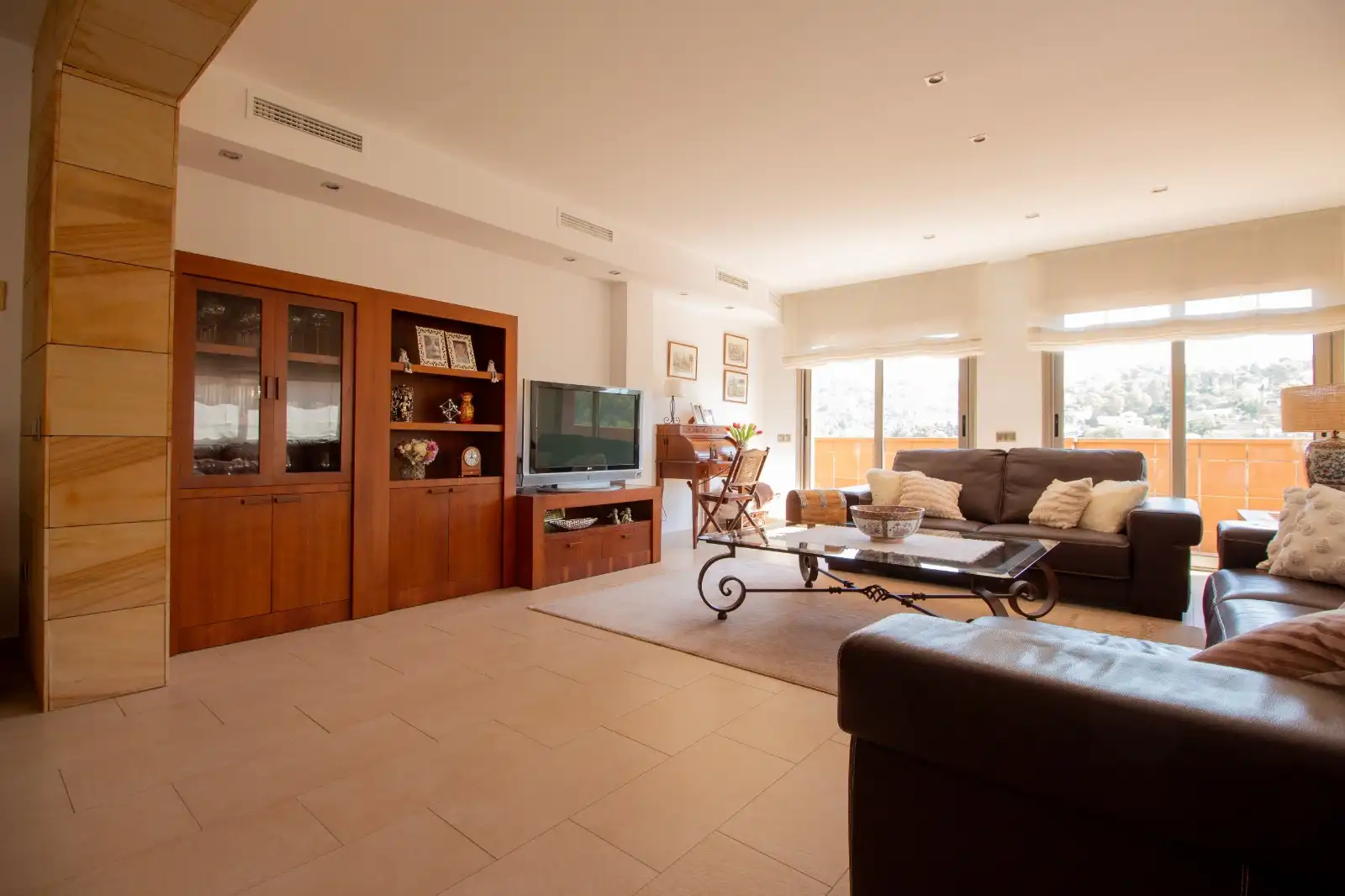 House with terrace for sale in Carrer de Uruguai, imagen 6