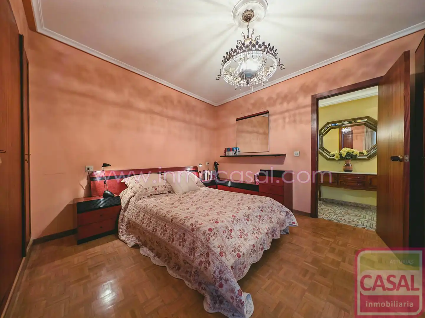 Bedroom of Flat for sale in Langreo  with Heating