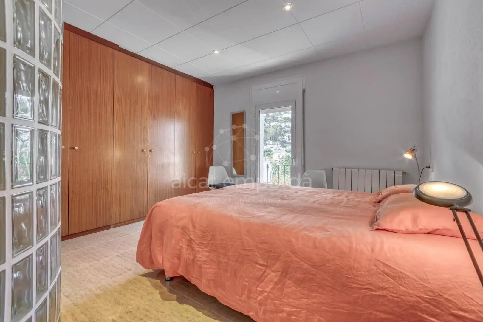 Dormitori de Apartament en venda en Roses amb Calefacció, Terrassa i Traster