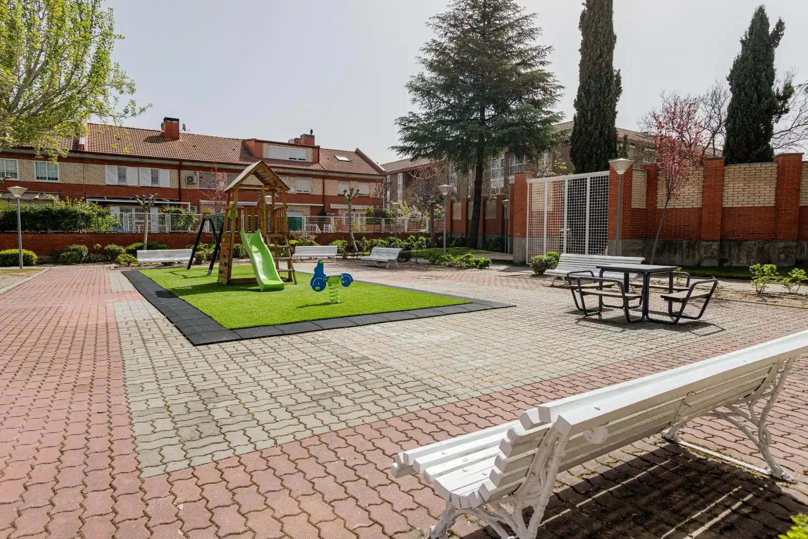 Terraza de Casa adosada en venta en Tres Cantos con Calefacción, Jardín privado y Terraza