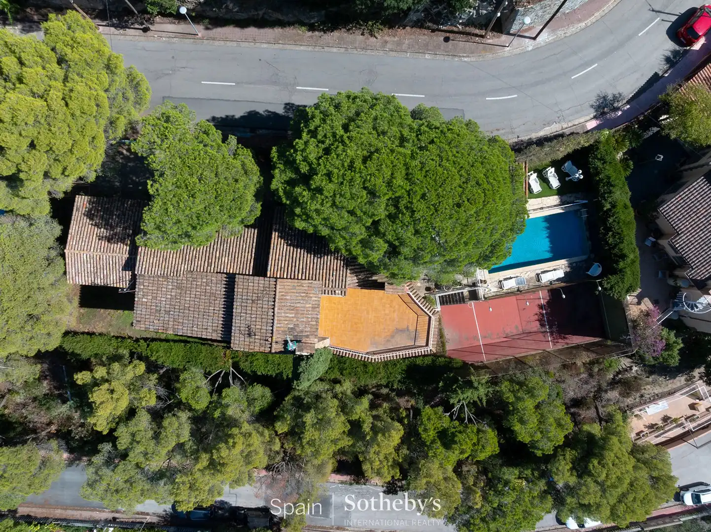 Haus mit Pool zum Verkauf in Avinguda Carles Tolrà, imagen 3