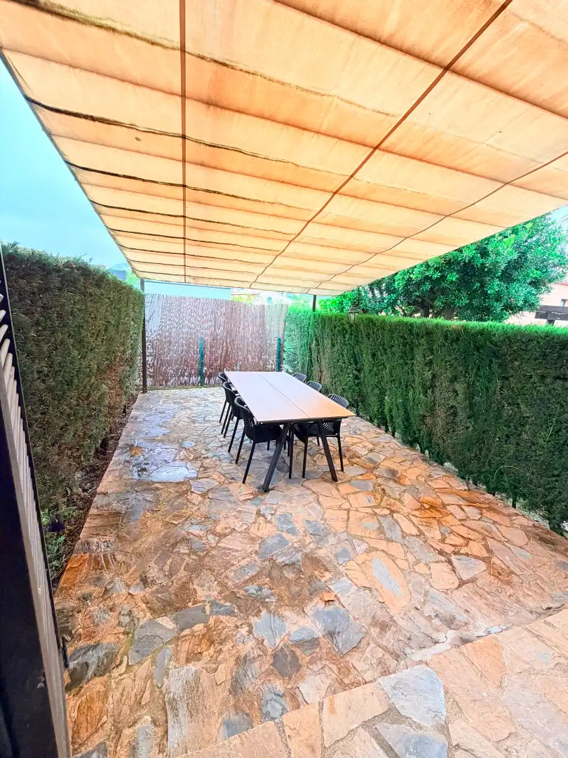 Terrassa de Casa adosada de lloguer en Castell d'Aro, Platja d'Aro i s'Agaró amb Aire condicionat, Calefacció i Jardí privat