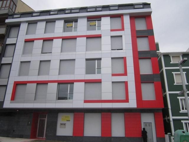 Exterior view of Garage for sale in Burela
