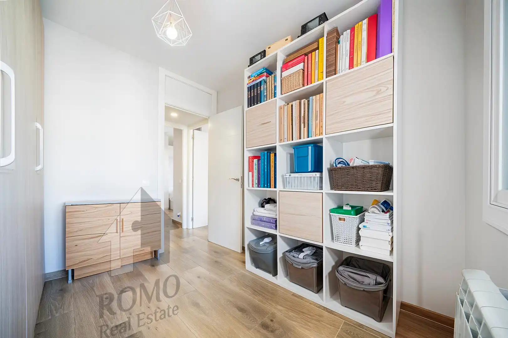 Habitación de Piso en venta en Santa Perpètua de Mogoda con Calefacción y Balcón