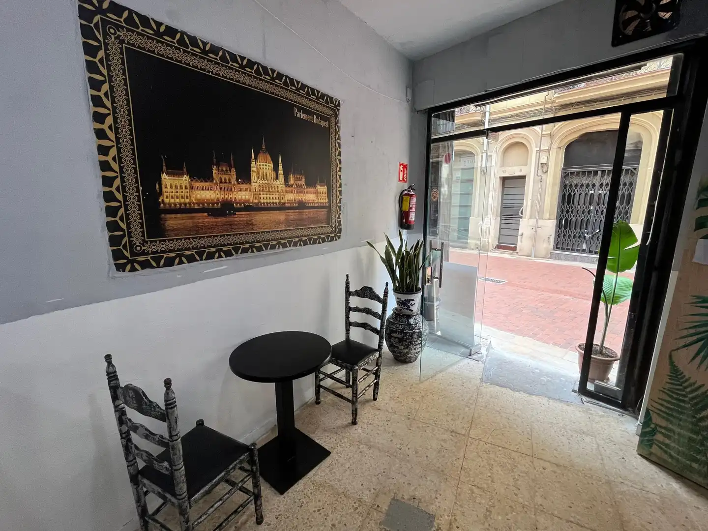 Local en traspaso en Barcelona con Aire acondicionado y Amueblado