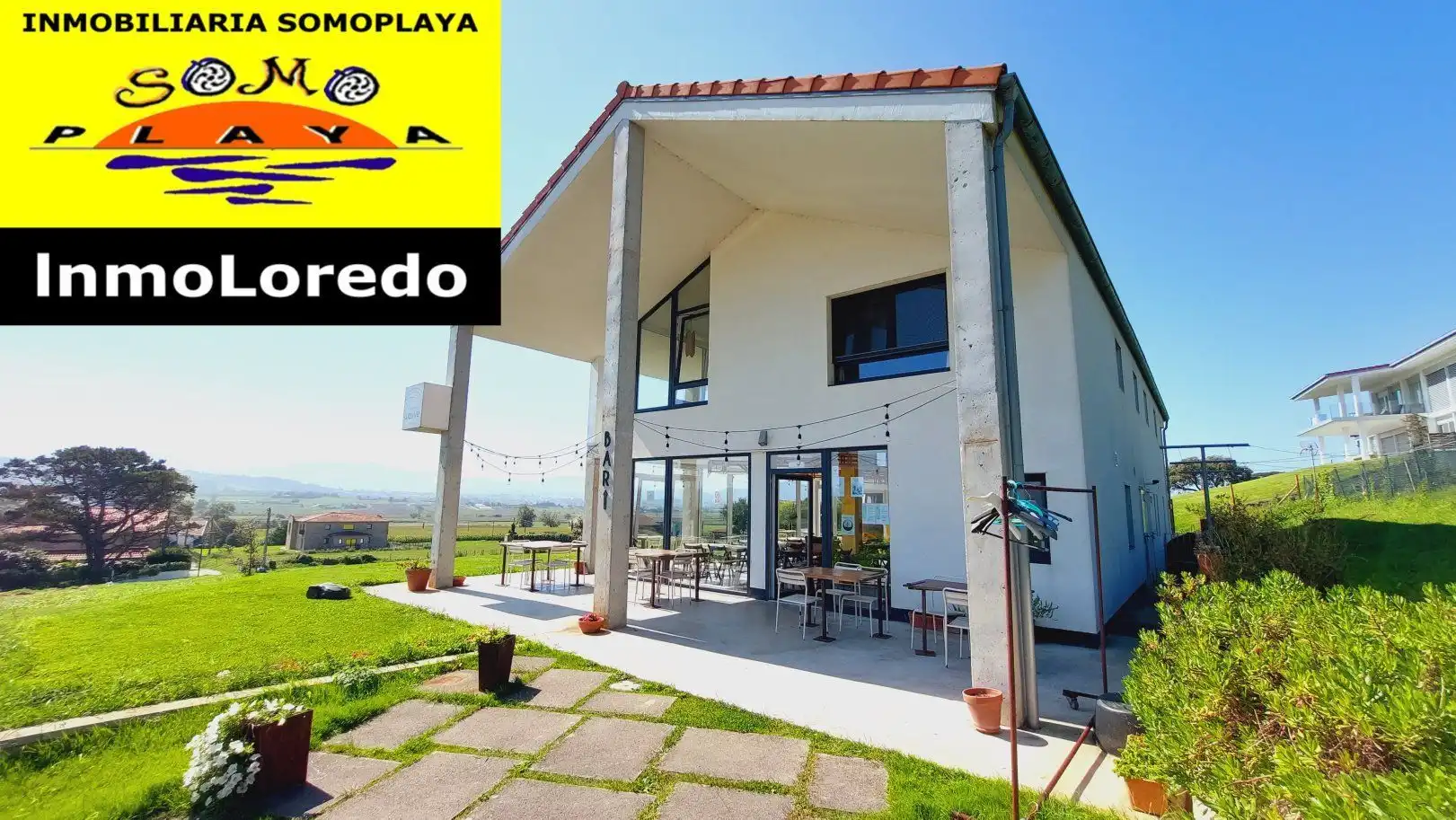 Vista exterior de Casa o xalet en venda en Ribamontán al Mar amb Jardí privat