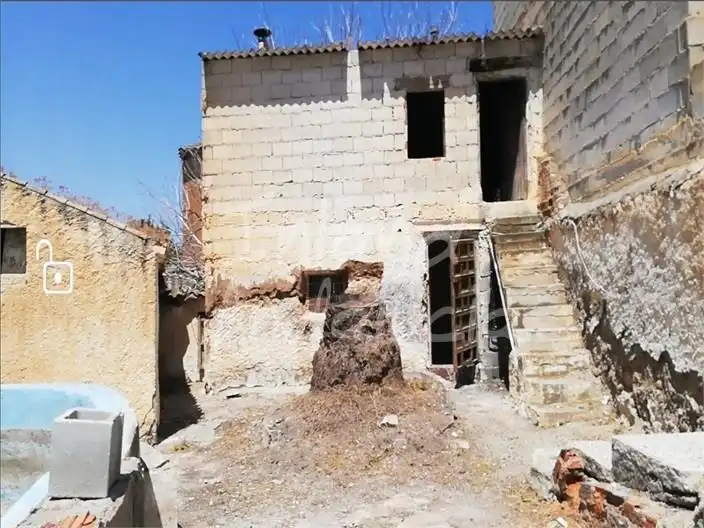 Finca rústica en venda en Zújar amb Piscina