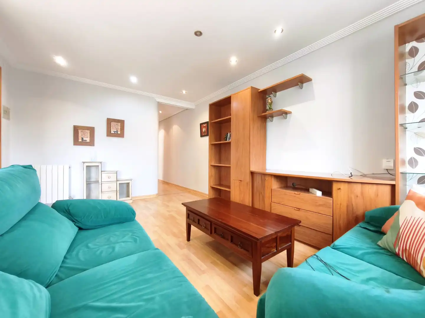 Wohnzimmer von Wohnung zum Verkauf in  Logroño mit Heizung, Parkett und Möbliert
