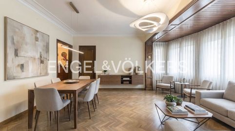 Foto 2 von Wohnung zum Verkauf in La Nova Esquerra de l'Eixample, Barcelona Capital