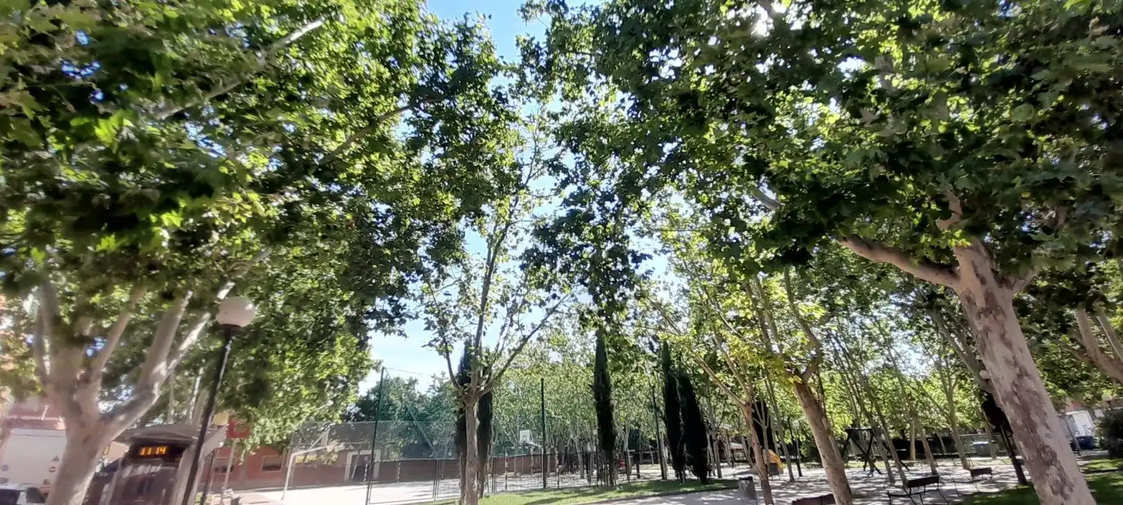 Exterior view of Commercial properties for sale in  Logroño