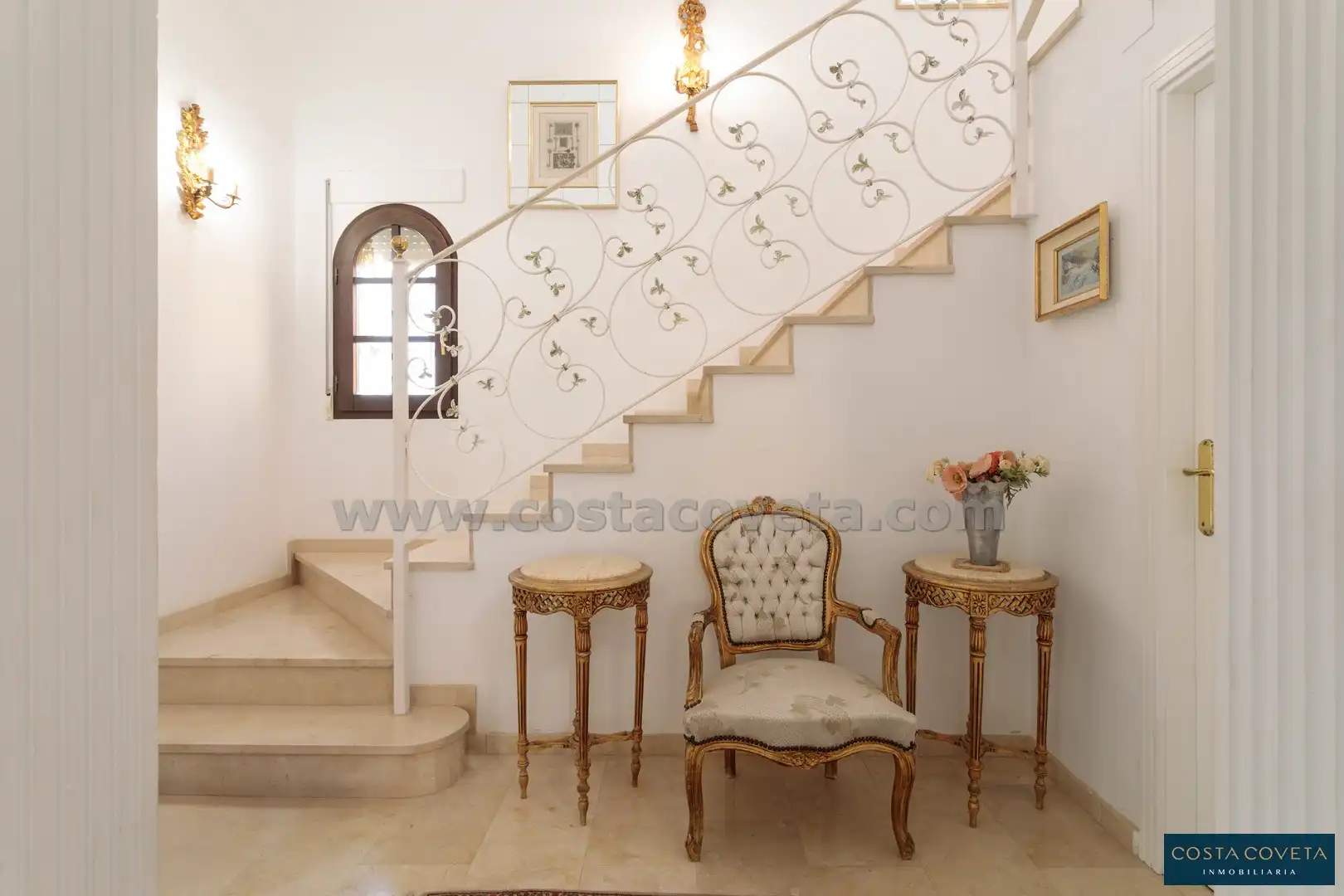 Houses for sale in El Campello  with Air Conditioner, Private garden and Terrace