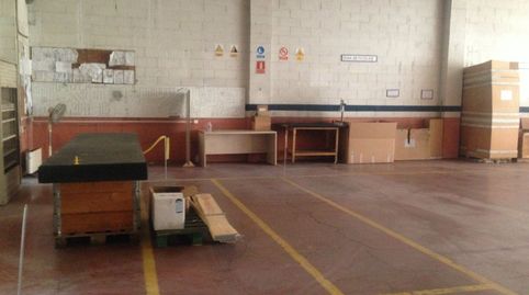 Foto 2 von Fabrikhallen zur Miete in Carretera de Sabadell, 38, Can Rosés, Rubí