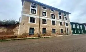 Außenansicht von Country house zum Verkauf in Alar del Rey