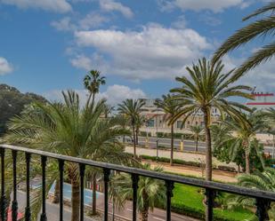 Exterior view of Flat for sale in  Almería Capital  with Balcony