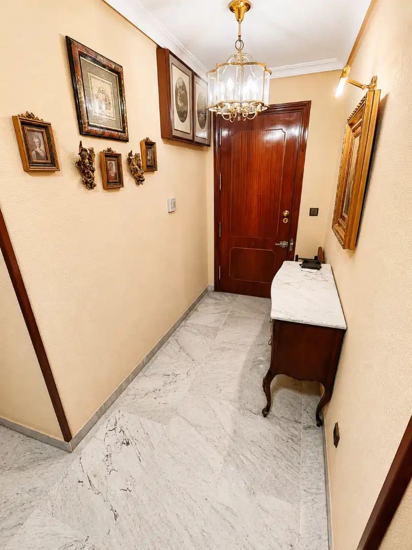 Piso en venta en Sevilla con Aire acondicionado, Terraza y Piscina comunitaria