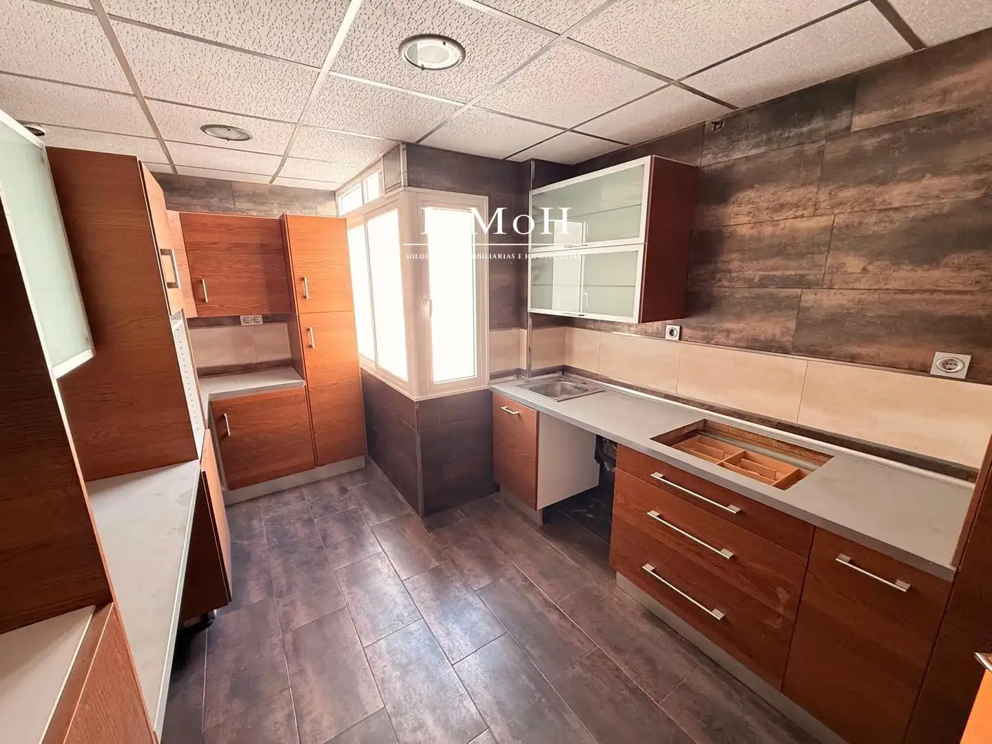 Cocina de Piso en venta en San Fernando con Aire acondicionado