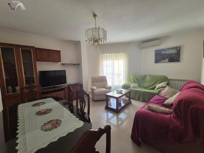 Living room of Flat for sale in Puertollano  with Air Conditioner, Heating and Furnished