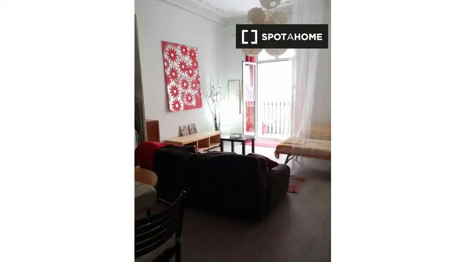 Appartamento con terrazza in affitto a Ciutat Vella, imagen 10