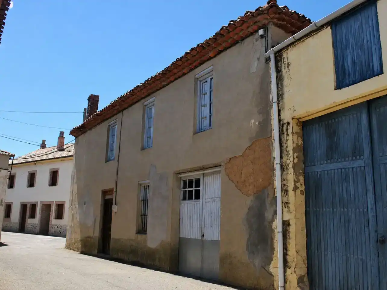 Vista exterior de Casa adosada en venta en Las Omañas 