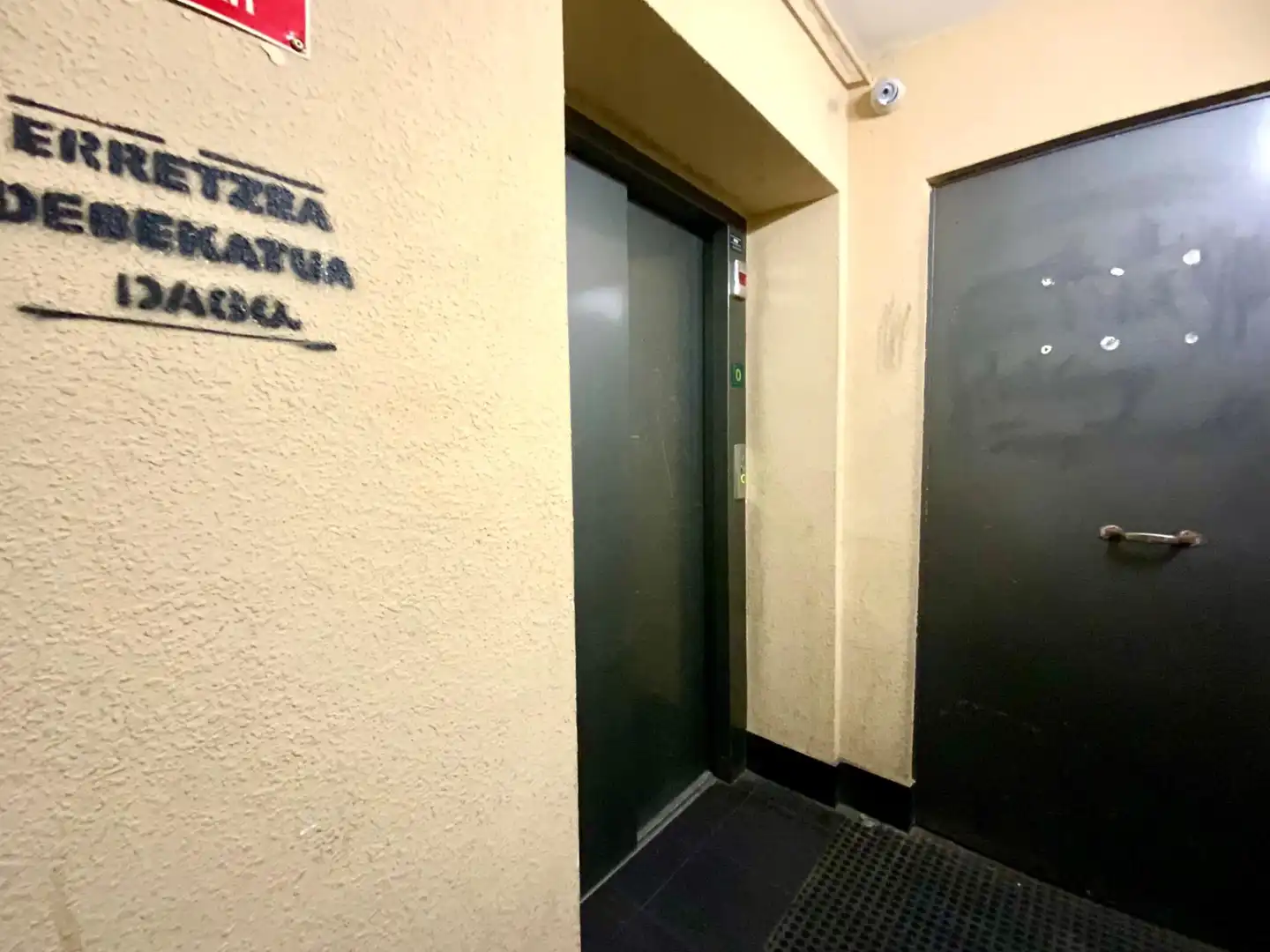 Garage for sale in Bilbao 
